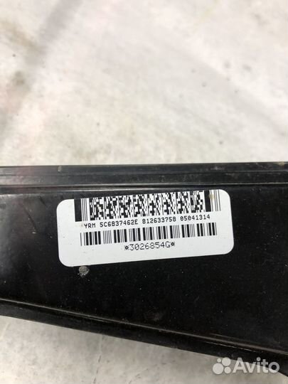 Стеклоподъёмник передний правый VW Jetta 6