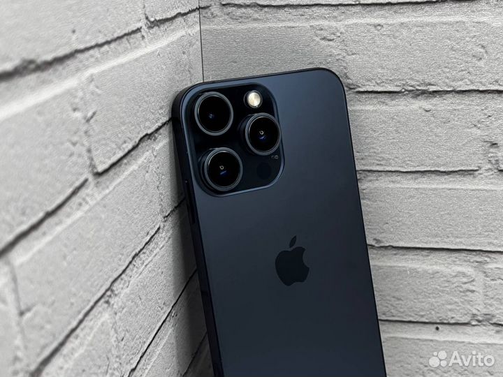 iPhone XR в корпусе 15 Pro