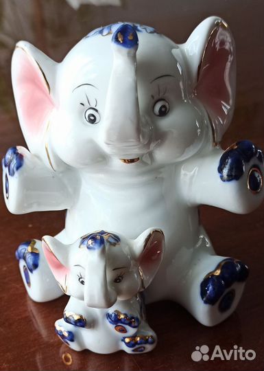 Фигурки слонов