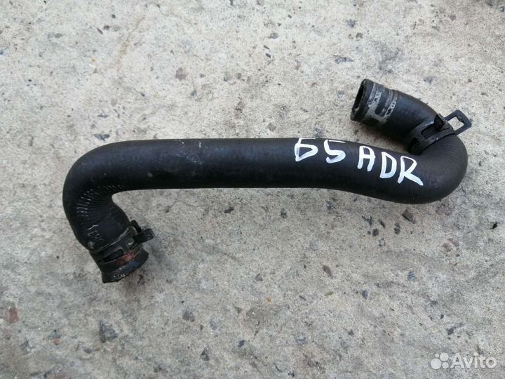 Патрубок шланг Пассат б5 ауди А4Б5 1.8 ADR