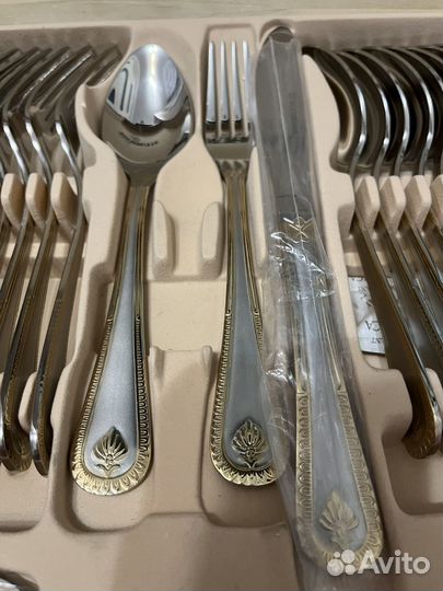 Набор столовых приборов на 12 персон