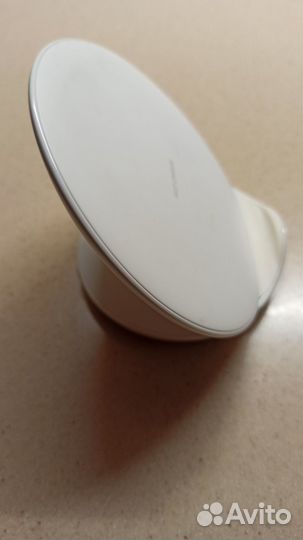 Беспроводное зарядное устройство Samsung EP-N5100