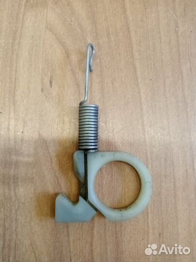 Фиксатор поворотника (пружинный) Volkswagen Passat