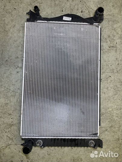 Радиатор охлаждения Audi A6 C6 A6 C6 allroad quatt