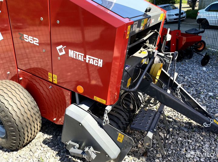 Пресс-подборщик Metal-Fach Z-562, 2022