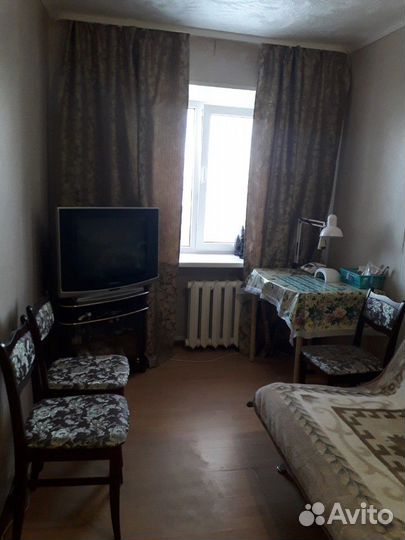 Тумбочка для телевизора,угловая