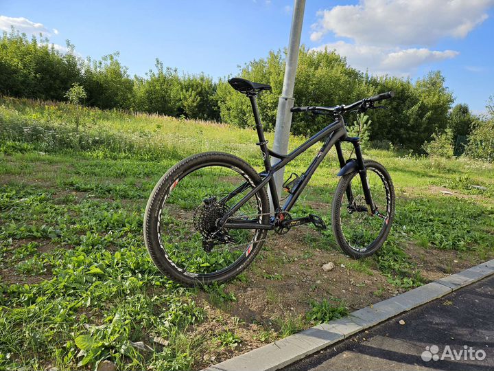 Велосипед хардтейл Dartmoor Primal L 27.5