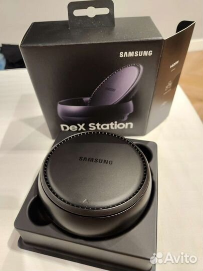 Док станция Samsung Dex Station EE-MG950