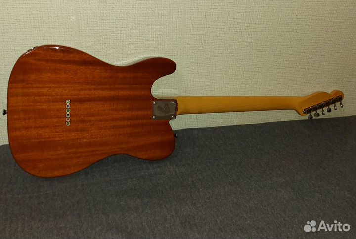 Fender Classic '69 Tele Thinline Maho (NAT). Japan