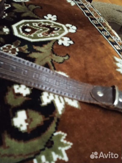 Мужской кожаный ремень