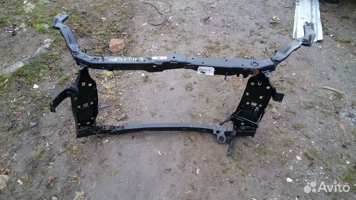 Панель передняя Телевизор Nissan Qashqai J10