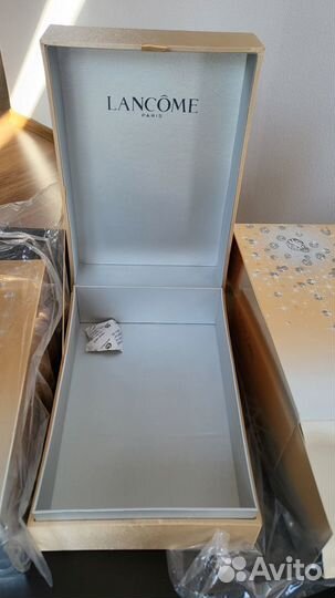 Подарочная коробка chanel