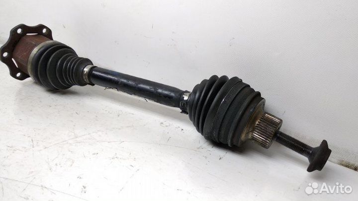 Привод передний левый Audi A4 B8 2.0 2008