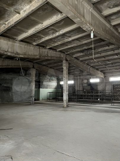 Склад, 726 м²