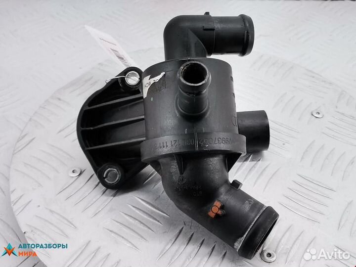 Корпус термостата seat Altea рест. 2011