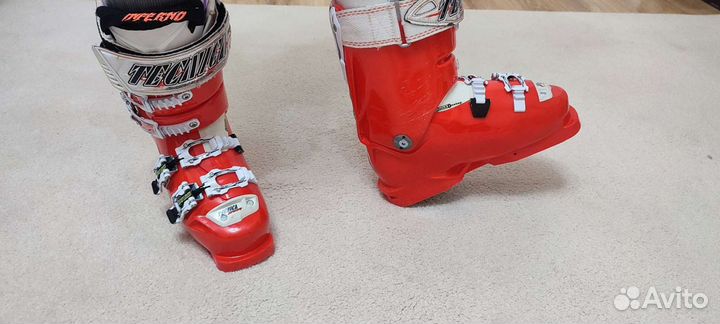 Горнолыжные ботинки Tecnica 22.5 размер 110 жёстко