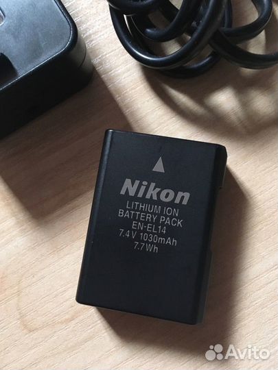 Зарядка Nikon MH-24, Аккумулятор Nikon En-el 14