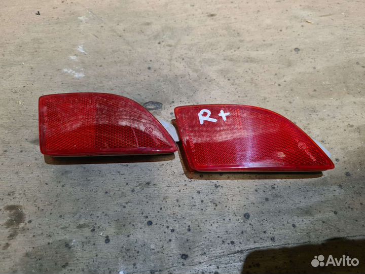 Катафот Отражатель заднего бампера Mazda 3 BL