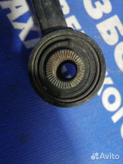 Задняя правая поперечная тяга Lexus Gs350 седан