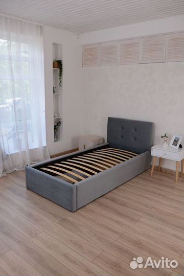 Кровать 80х200 в сером велюре Роза