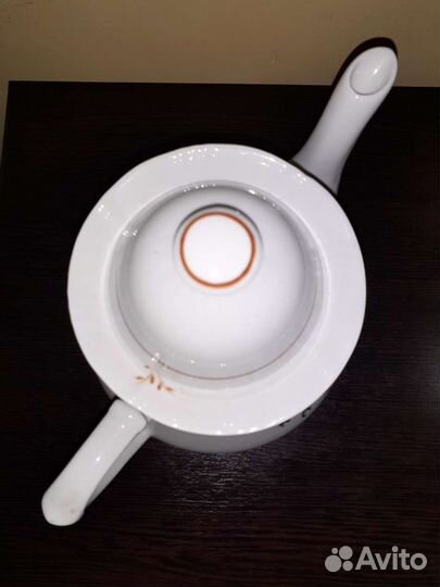 Чайник. Фарфор. ссср. 60-70 гг