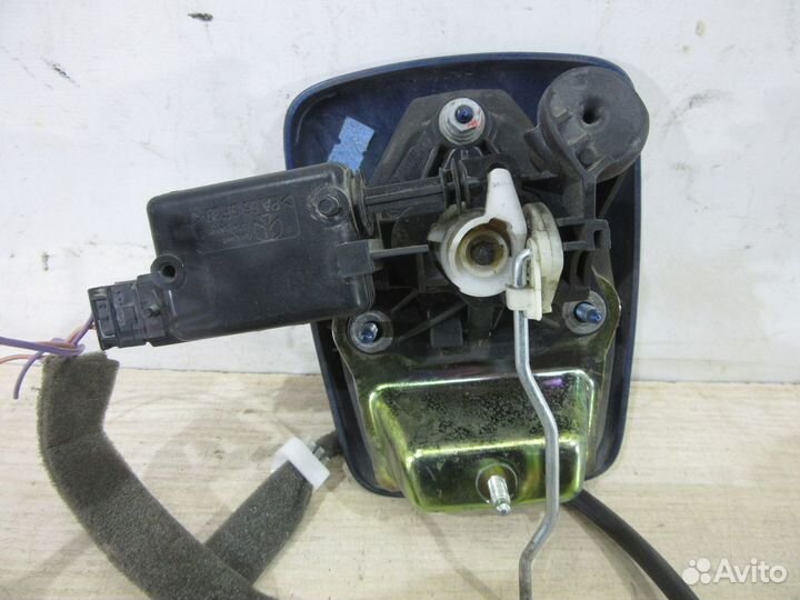 Кнопка открывания багажника Renault Clio II/Symbol