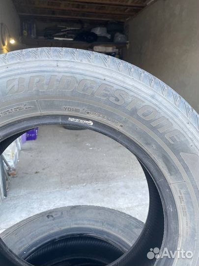 Bridgestone Ecopia EP850 215/65 R16 98H