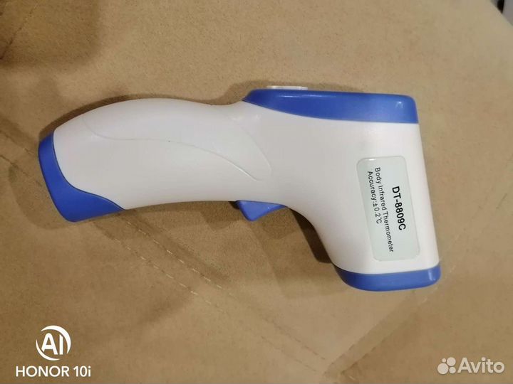 Бесконтактный термометр