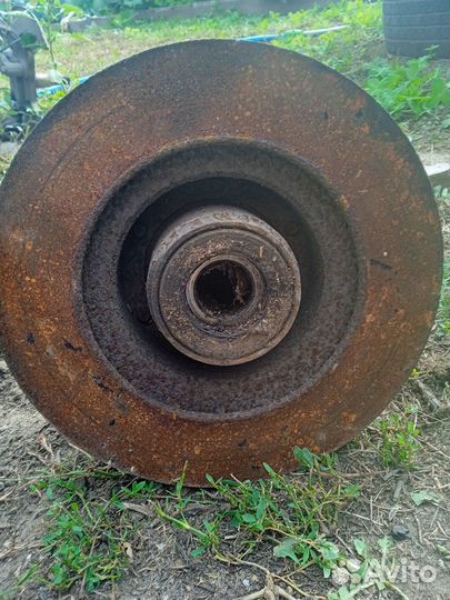 Ступица передняя на газель в сборе