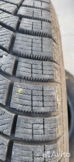 Pirelli Ice Zero FR 205/60 R16 97