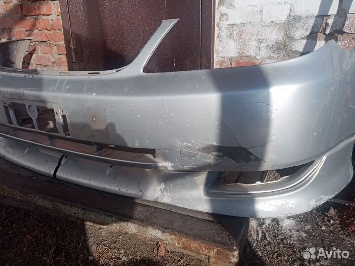 Бампер передний toyota corolla fielder 121