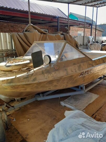 Моторная лодка Крым -м