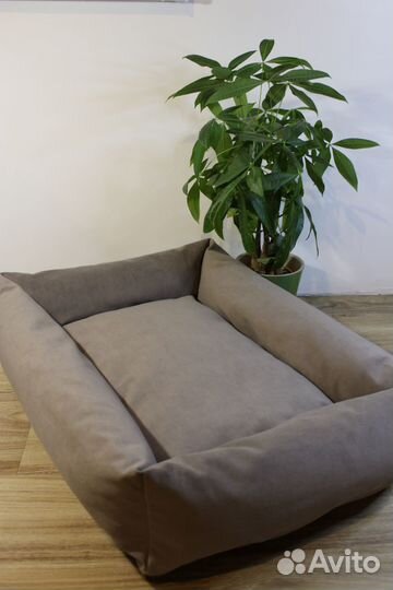 Лежанка. Для собак и кошек, с чехлом