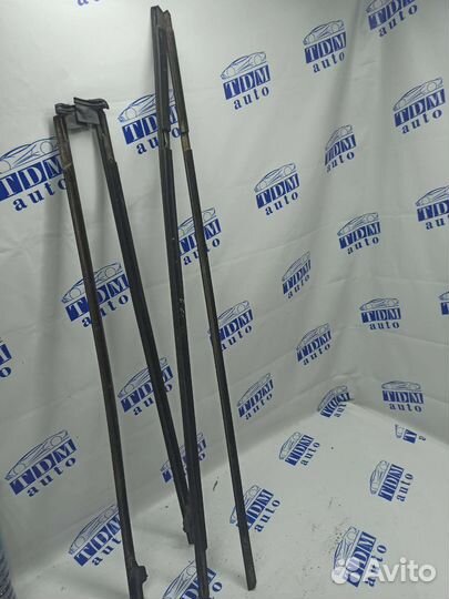 Молдинг стекла двери (бархотки) Citroen C5 X7