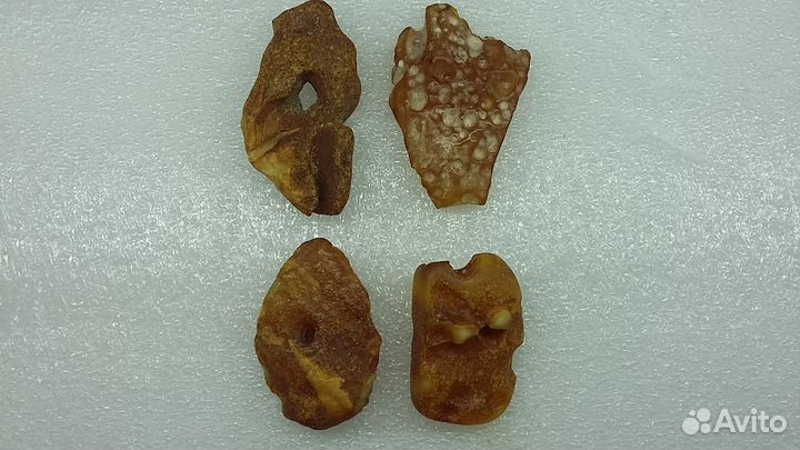 Исполнитель желаний, оберег, куриный бог, янтарь