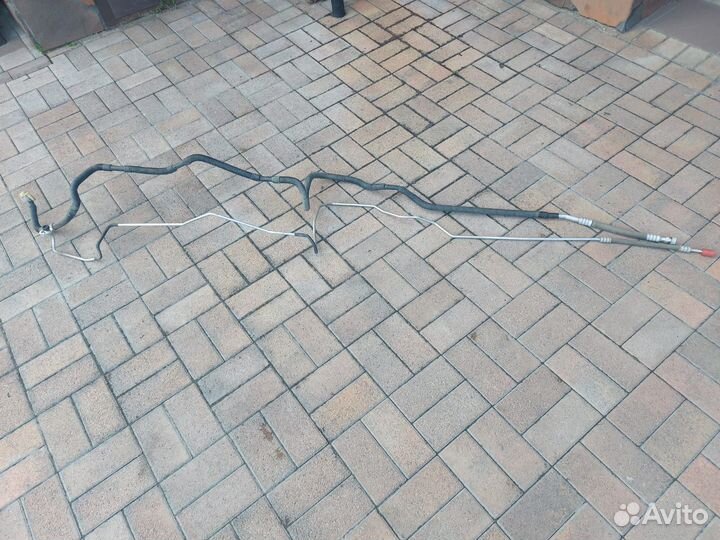 Трубки задн контура кондиционера VW т5