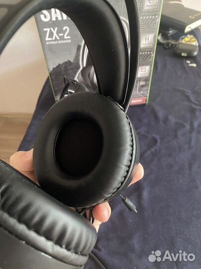 Игровые наушники