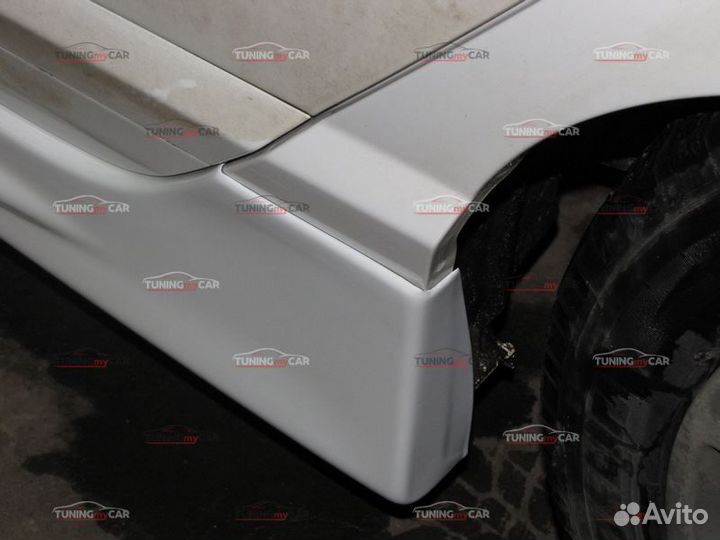 Пороги для Honda Civic 8 4D Mugen RR style