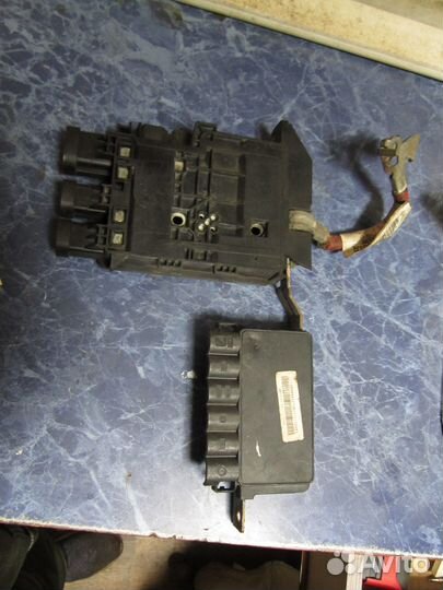Блок управления акб Renault Megane 3