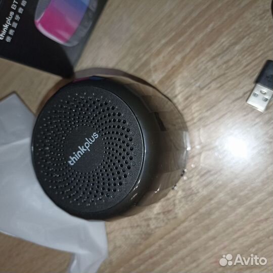 Портативная колонка lenovo новая