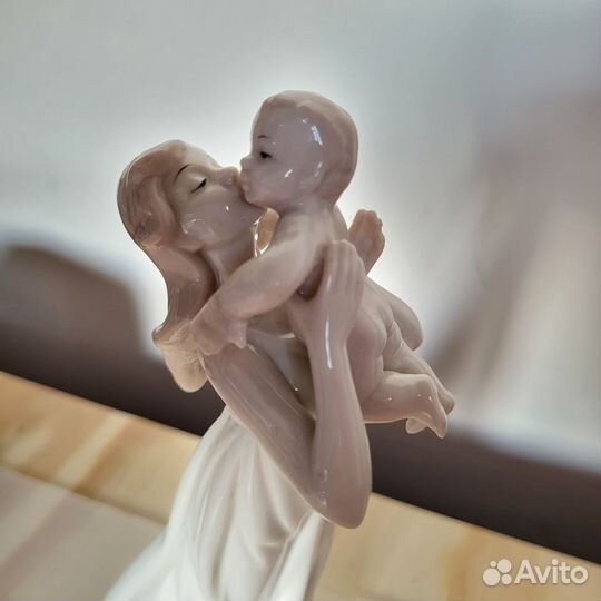Статуэтка фарфор Pavone Италия