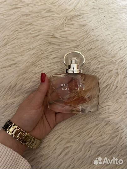 Парфюмерная вода женская estée lauder