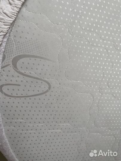 Матрас в круглую кроватку