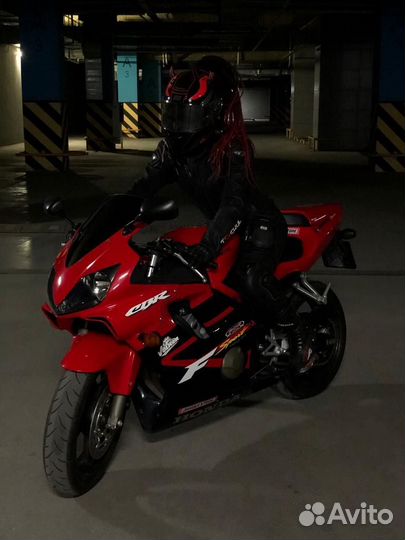 Honda cbr 600f4i sport