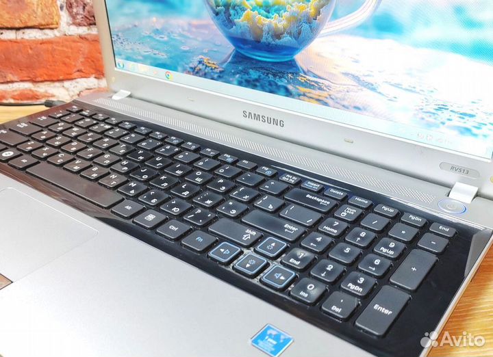 Samsung 8gb windows 7 SSD домашний Ноутбук Обмен