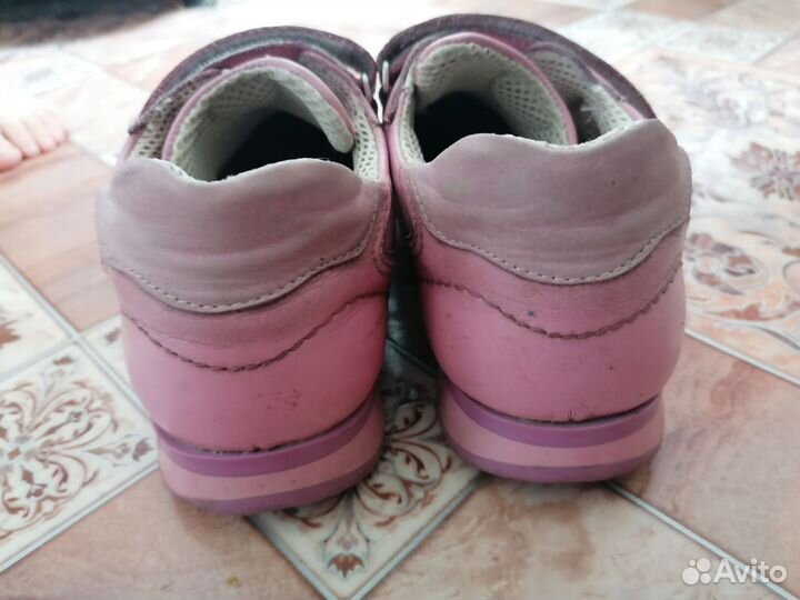 Ортопедические кроссовки для девочки 35