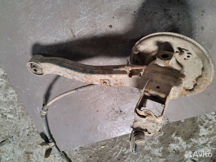 Цапфа задняя правая в сборе Hyundai Sonata 3