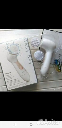 Щетка для очищения лица Mary Kay. Новая