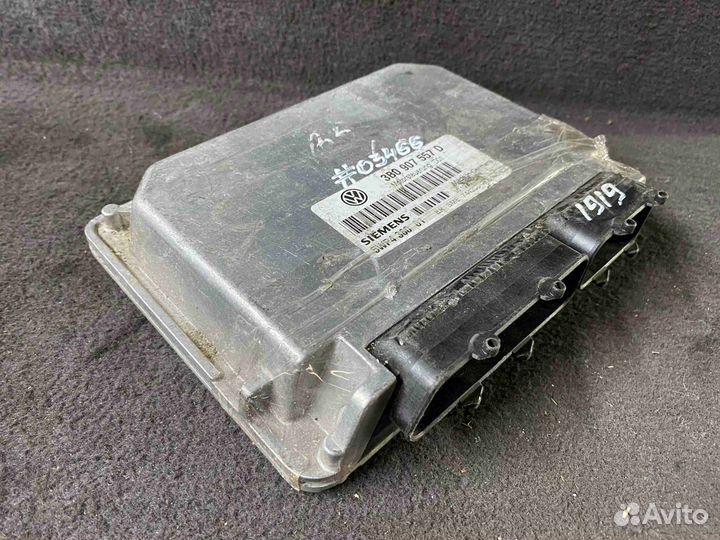 Блок управления двигателем (двс) Volkswagen passat