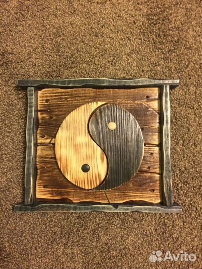 Панно из дерева